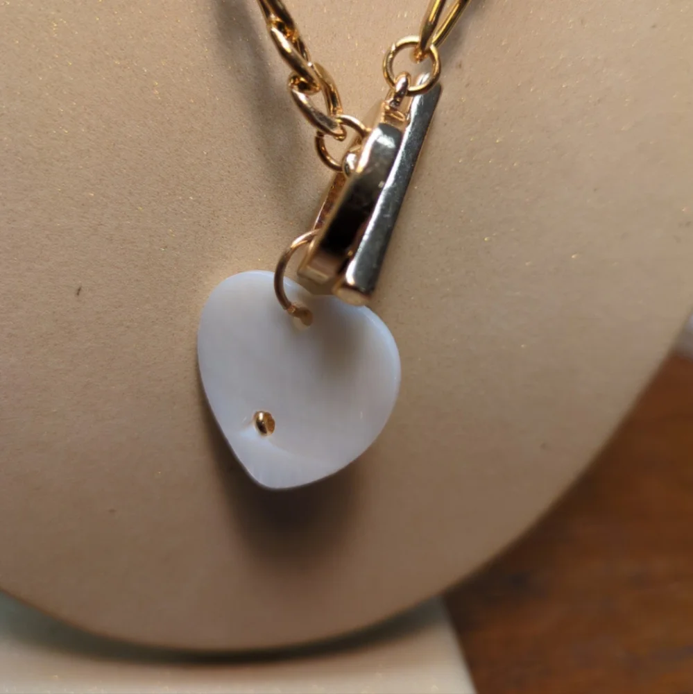 Initial C Heart Necklace AND Earring matching set Ava & Aiden Gold Tone NWT - Picture 4 of 10